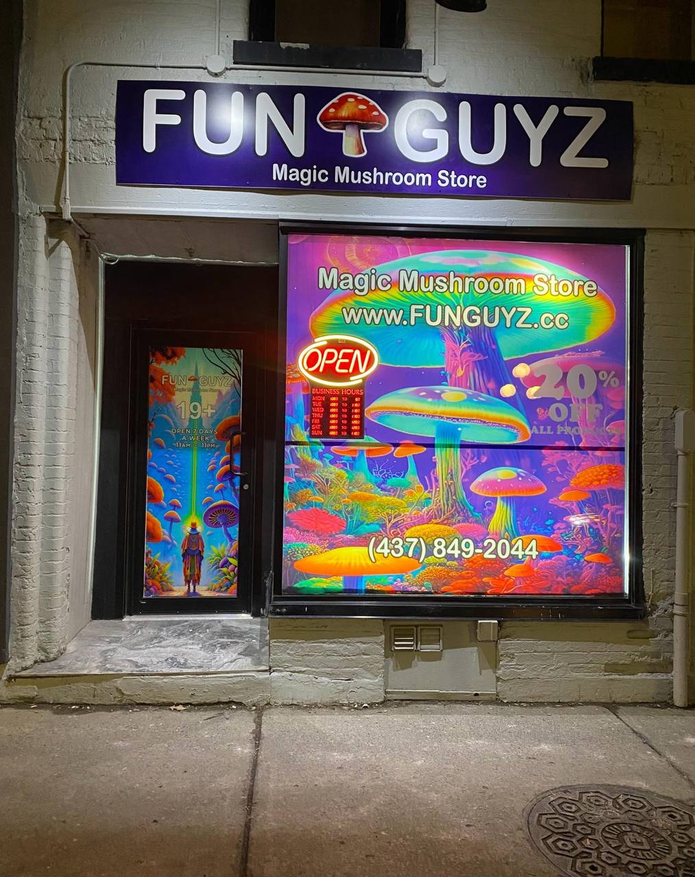 funguyz-magic-mushrooms-dispensary-ottawa-2